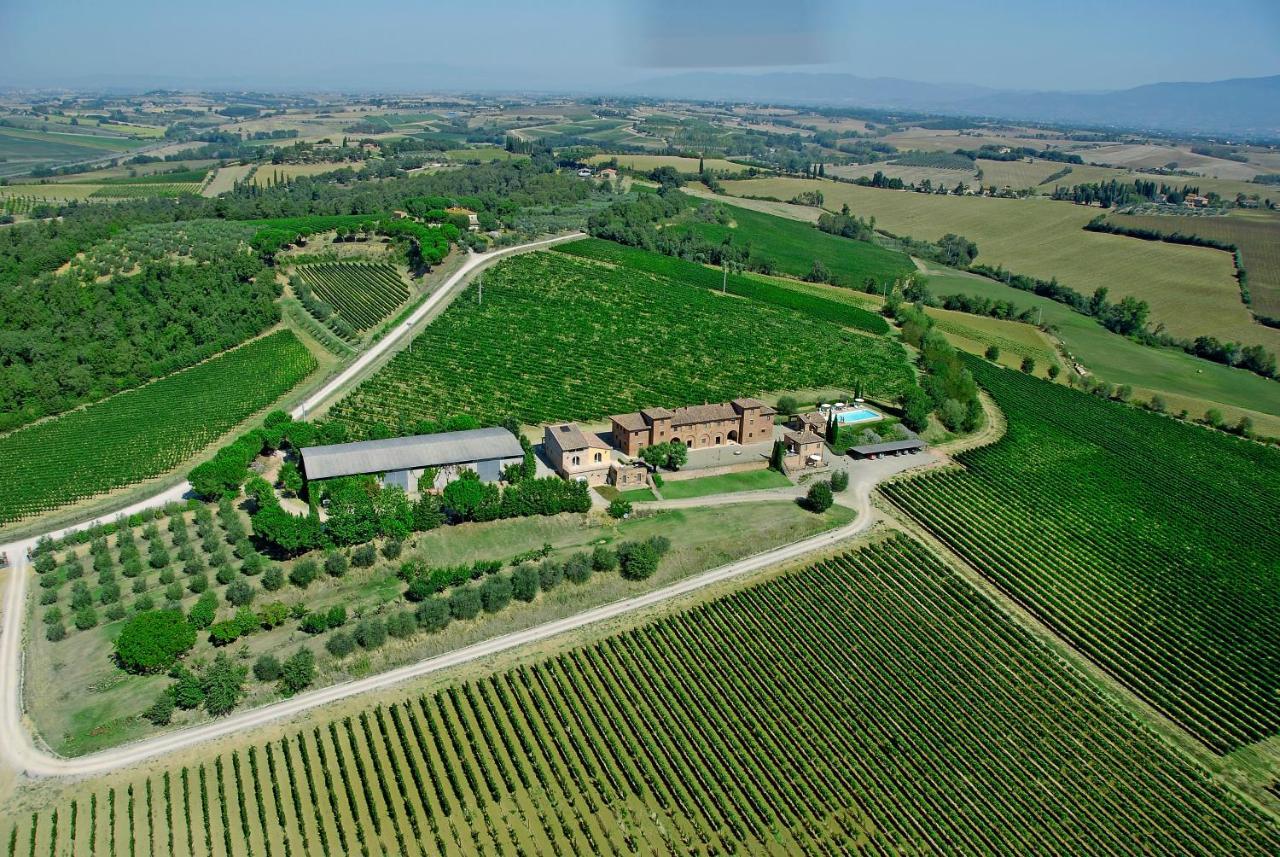 Agriturismo Terra Rossa Valiano Eksteriør billede