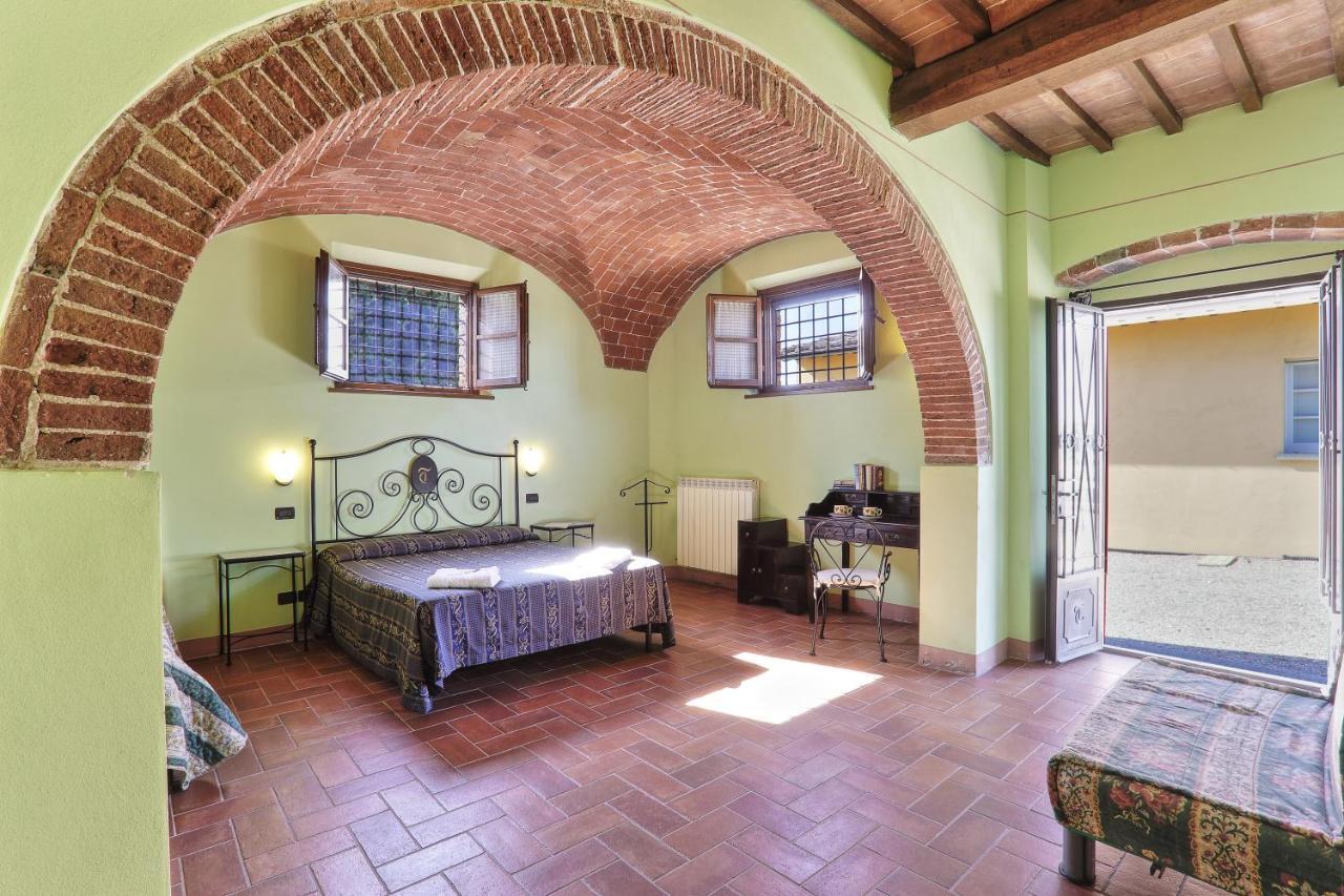 Agriturismo Terra Rossa Valiano Værelse billede